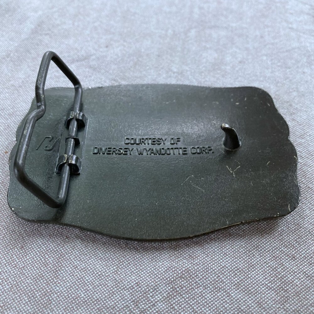 Brass Belt Buckle PENNMARVA Cow Milk Farm Capital Courtesy of Diversey Wyandotte - Picture 5 of 6